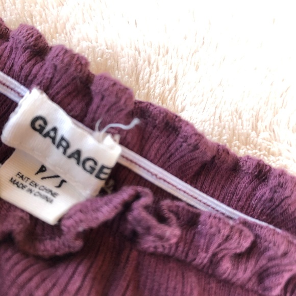 Off-the-shoulder top - Picture 2 of 4